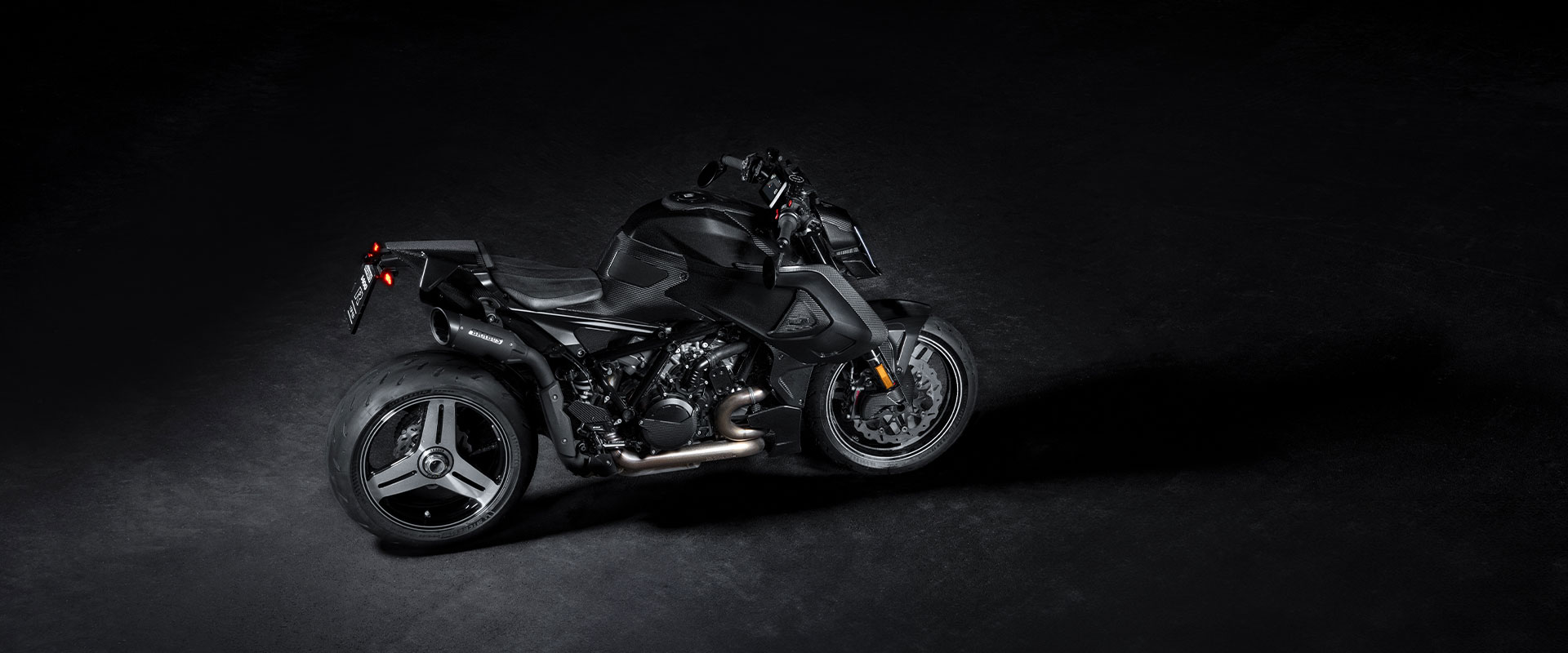KTM BRABUS 1400 R SIGNATURE EDITION