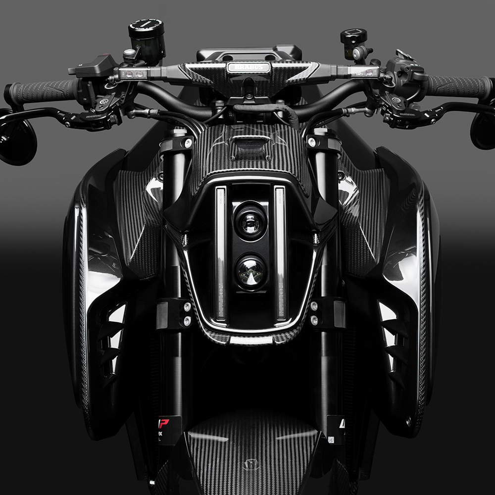 KTM BRABUS 1400 R SIGNATURE EDITION