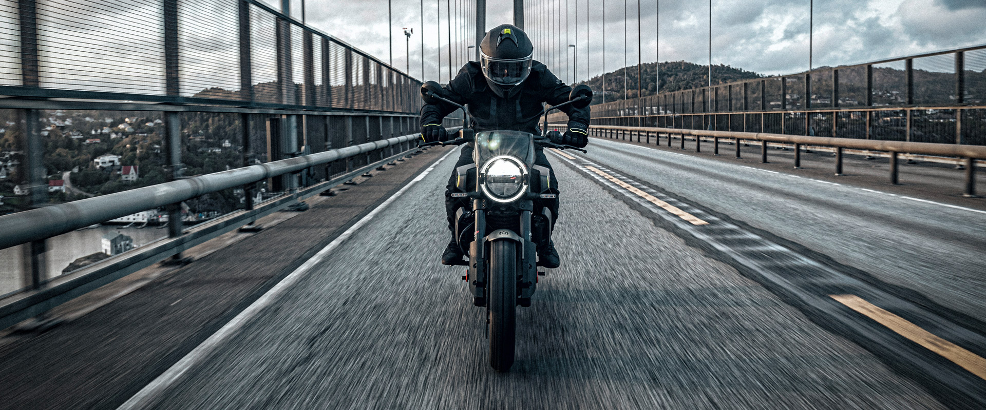 HUSQVARNA SVARTPILEN 401