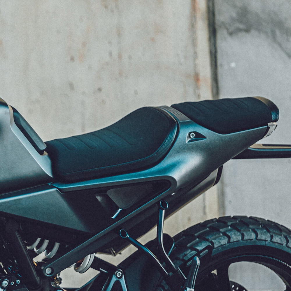 HUSQVARNA SVARTPILEN 801